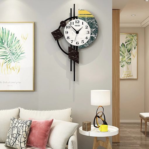 Horloge murale moderne et Design dans un salon