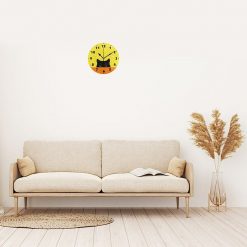 Horloge murale design chat dans le séjour